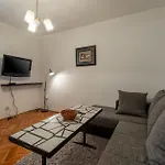 1 Bedroom Cozy In 아파트 *